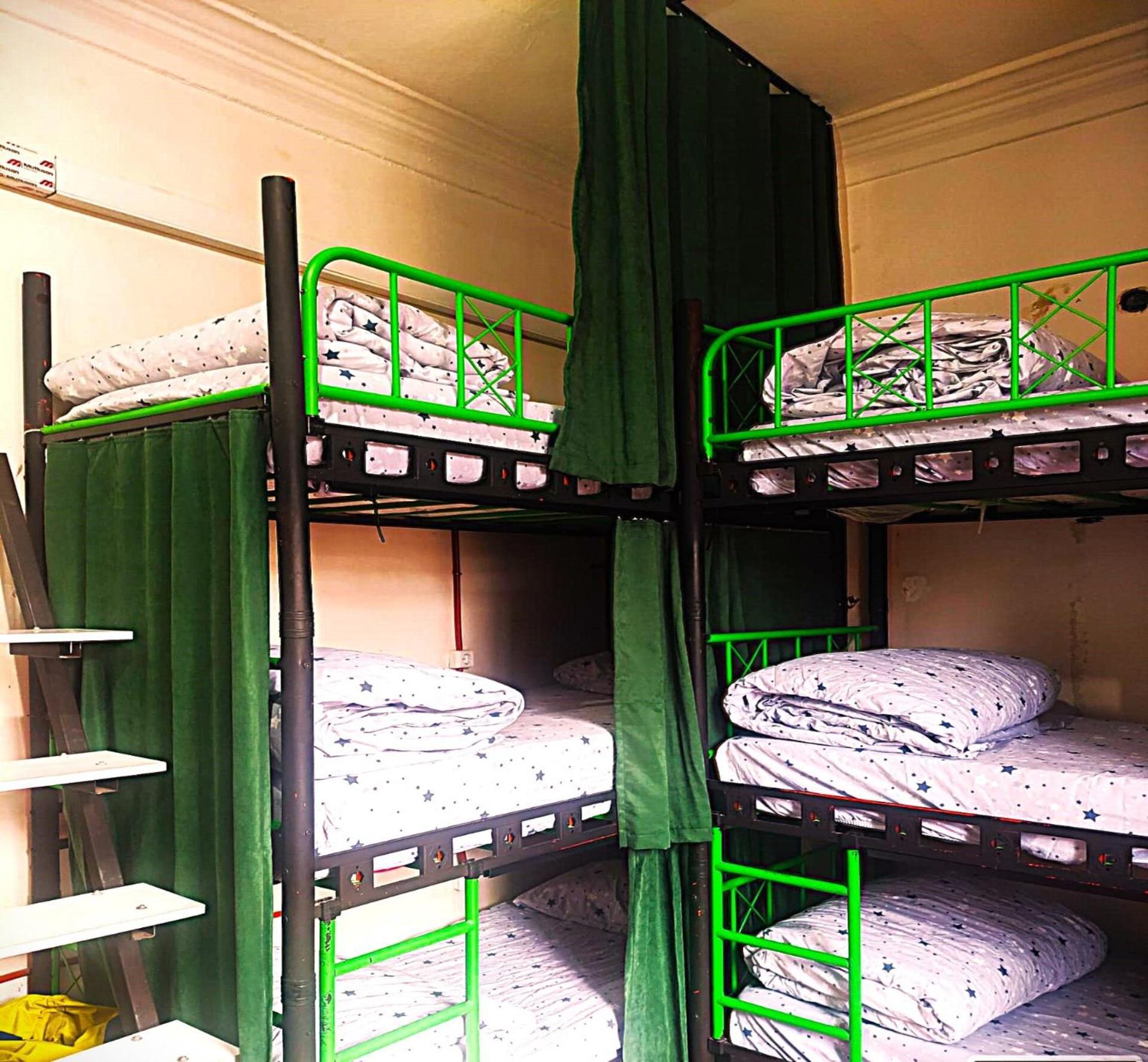 Galata West Hostel อิสตันบูล ภายนอก รูปภาพ